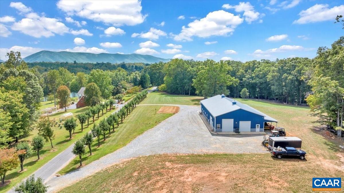 2246 PINE RIDGE RD, HUDDLESTON, Virginia 24104, 7 Bedrooms Bedrooms, ,4 BathroomsBathrooms,Residential,For sale,2246 PINE RIDGE RD,656972 MLS # 656972