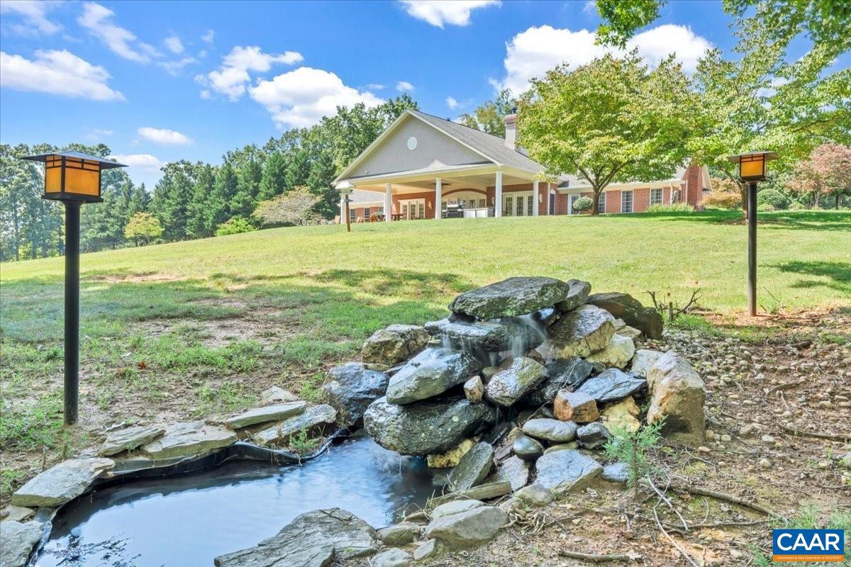 2246 PINE RIDGE RD, HUDDLESTON, Virginia 24104, 7 Bedrooms Bedrooms, ,4 BathroomsBathrooms,Residential,For sale,2246 PINE RIDGE RD,656972 MLS # 656972