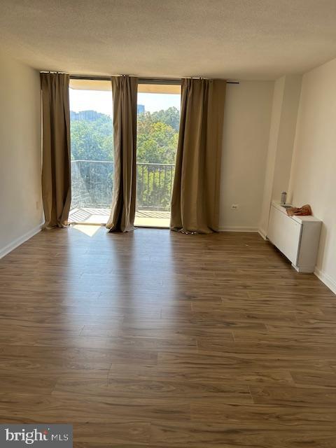 4600 S FOUR MILE RUN DR #506, ARLINGTON, Virginia 22204, 2 Bedrooms Bedrooms, ,2 BathroomsBathrooms,Residential,For sale,4600 S FOUR MILE RUN DR #506,VAAR2048848 MLS # VAAR2048848