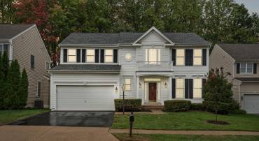 5105 YAWL CT, WOODBRIDGE, Virginia 22193, 5 Bedrooms Bedrooms, ,3 BathroomsBathrooms,Residential,For sale,5105 YAWL CT,VAPW2075622 MLS # VAPW2075622