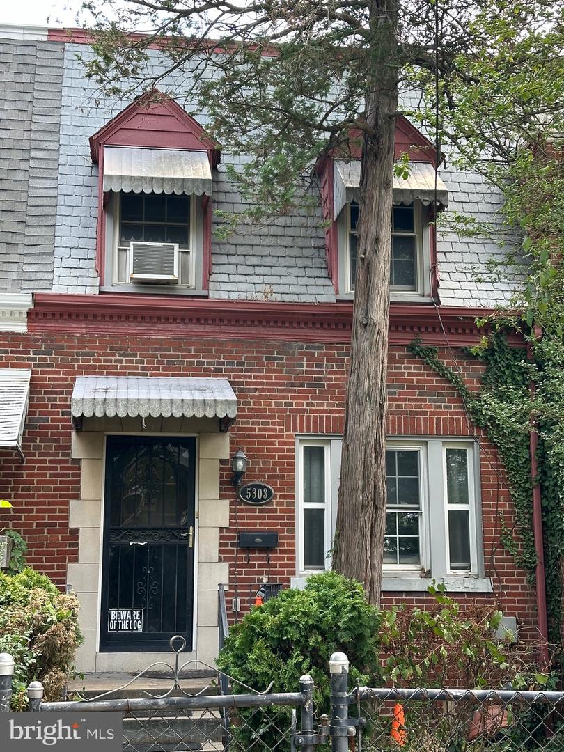 5303 7TH ST NW, WASHINGTON, District Of Columbia 20011, 3 Bedrooms Bedrooms, 6 Rooms Rooms,1 BathroomBathrooms,Residential,For sale,5303 7TH ST NW,DCDC2150770 MLS # DCDC2150770