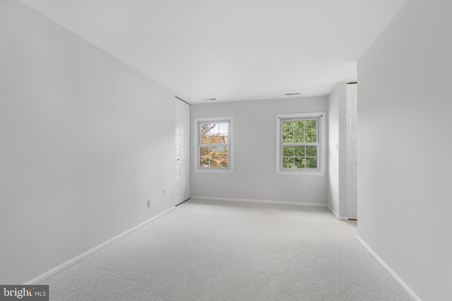 2662 CENTENNIAL CT, ALEXANDRIA, Virginia 22311, 2 Bedrooms Bedrooms, ,3 BathroomsBathrooms,Residential,For sale,2662 CENTENNIAL CT,VAAX2036358 MLS # VAAX2036358