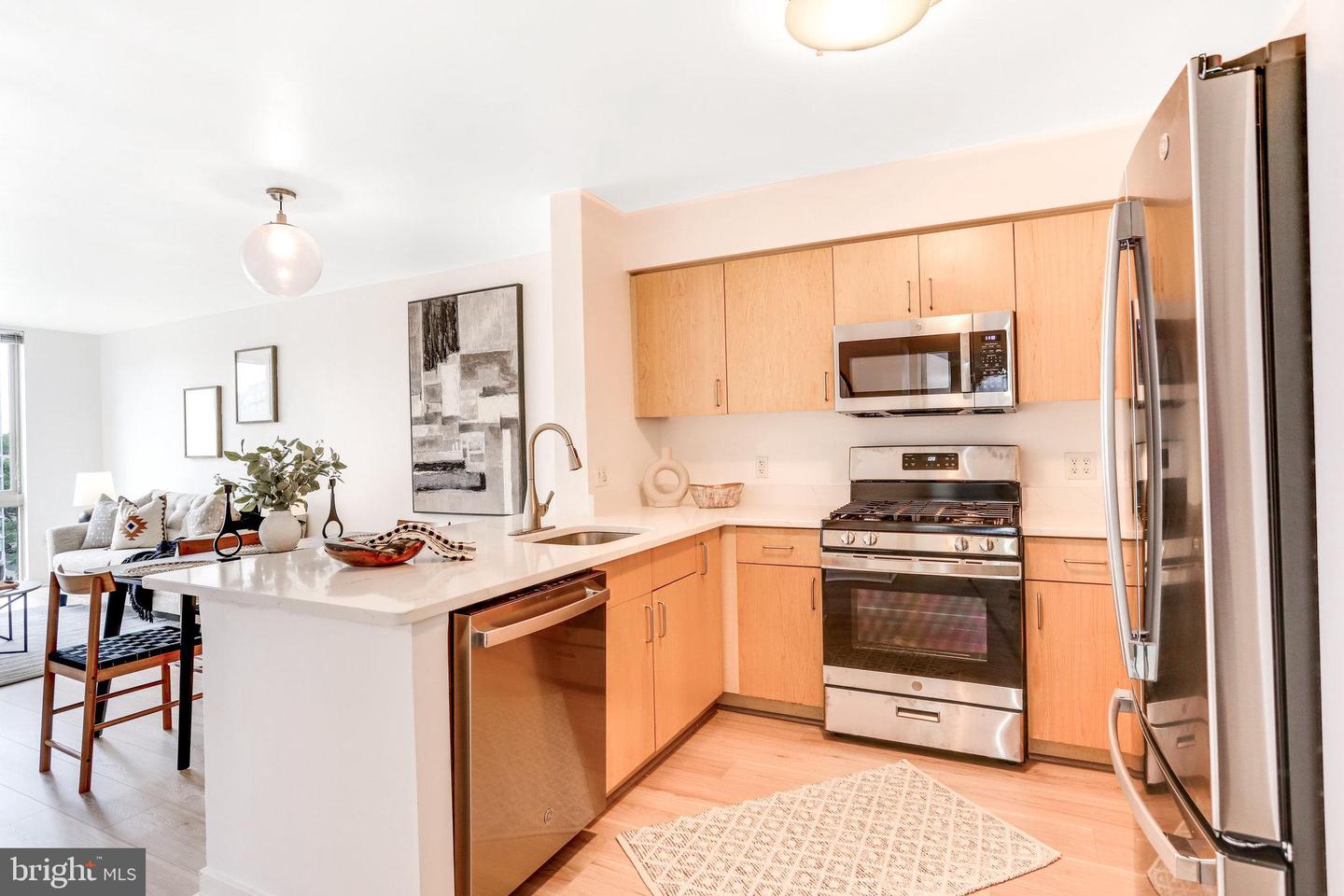 1000 NEW JERSEY AVE SE #815, WASHINGTON, District Of Columbia 20003, 1 Bedroom Bedrooms, ,1 BathroomBathrooms,Residential,For sale,1000 NEW JERSEY AVE SE #815,DCDC2155902 MLS # DCDC2155902