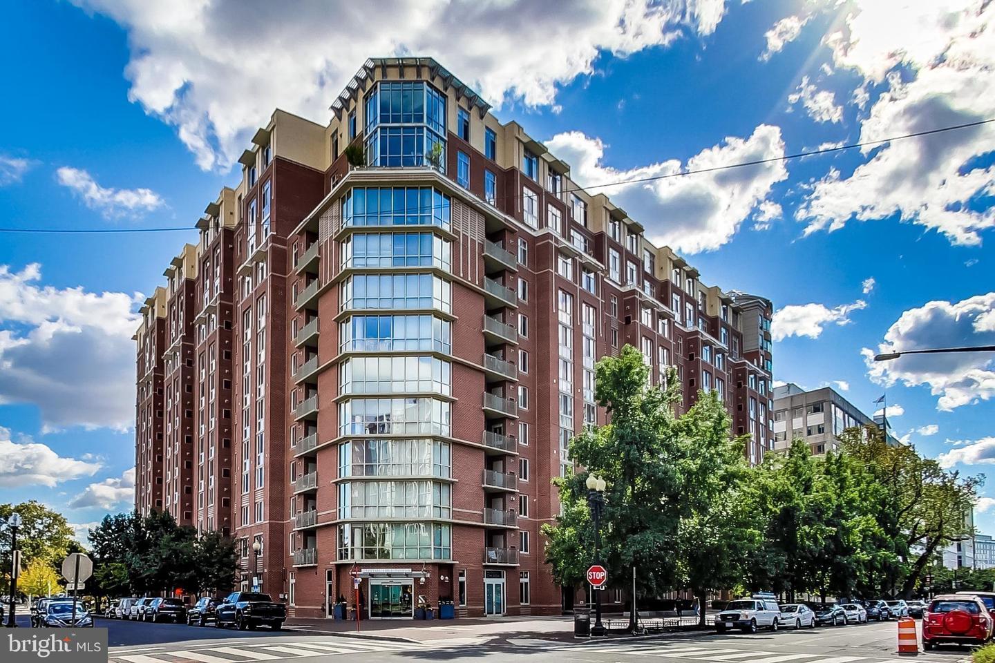 1000 NEW JERSEY AVE SE #815, WASHINGTON, District Of Columbia 20003, 1 Bedroom Bedrooms, ,1 BathroomBathrooms,Residential,For sale,1000 NEW JERSEY AVE SE #815,DCDC2155902 MLS # DCDC2155902