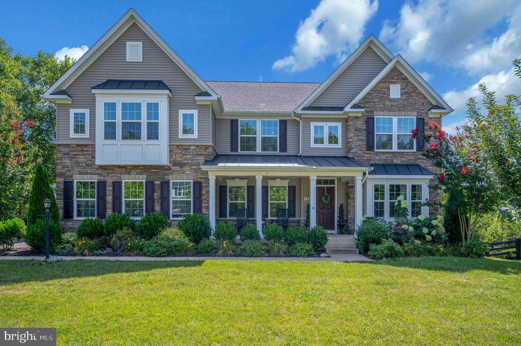 7801 WARRENTON CHASE DR, WARRENTON, Virginia, 6 Bedrooms Bedrooms, ,4 BathroomsBathrooms,Residential,7801 WARRENTON CHASE DR,VAFQ2013484 MLS # VAFQ2013484