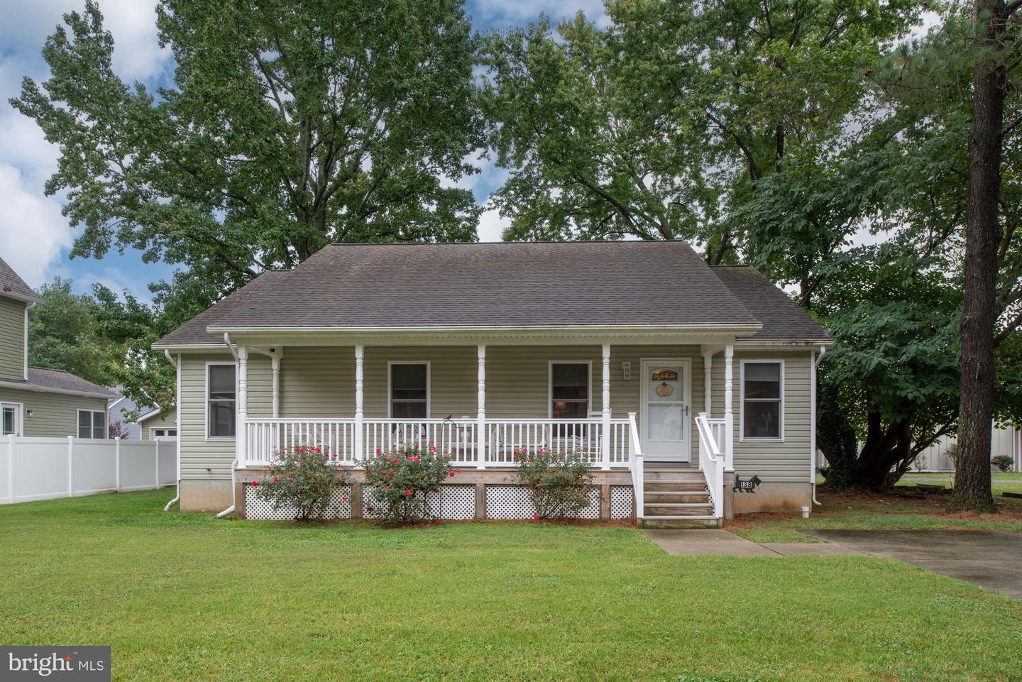 138 4TH ST, COLONIAL BEACH, Virginia 22443, 3 Bedrooms Bedrooms, ,1 BathroomBathrooms,Residential,For sale,138 4TH ST,VAWE2007424 MLS # VAWE2007424