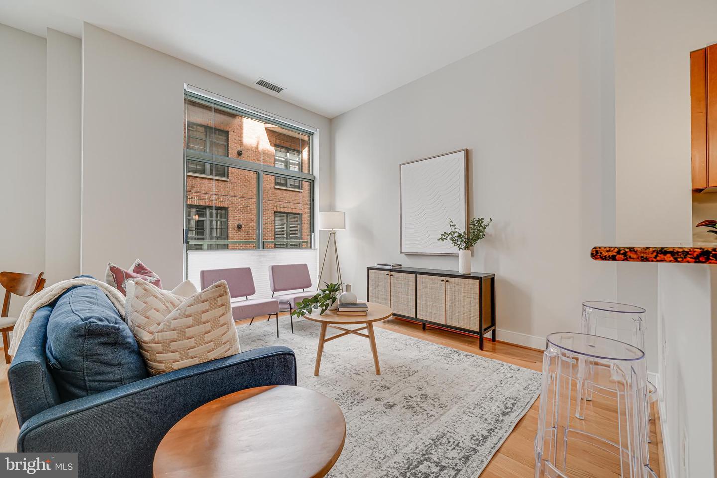 2425 L ST NW #217, WASHINGTON, District Of Columbia 20037, 1 Bedroom Bedrooms, ,1 BathroomBathrooms,Residential,For sale,2425 L ST NW #217,DCDC2158756 MLS # DCDC2158756