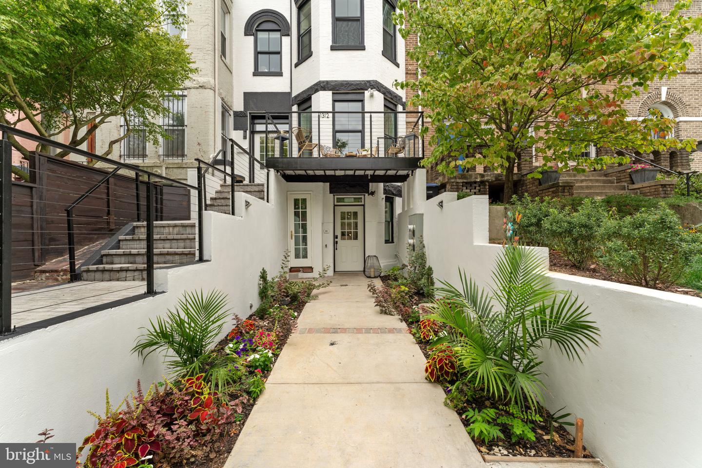 1312 FAIRMONT ST NW #1, WASHINGTON, District Of Columbia 20009, 4 Bedrooms Bedrooms, ,3 BathroomsBathrooms,Residential,For sale,1312 FAIRMONT ST NW #1,DCDC2159270 MLS # DCDC2159270