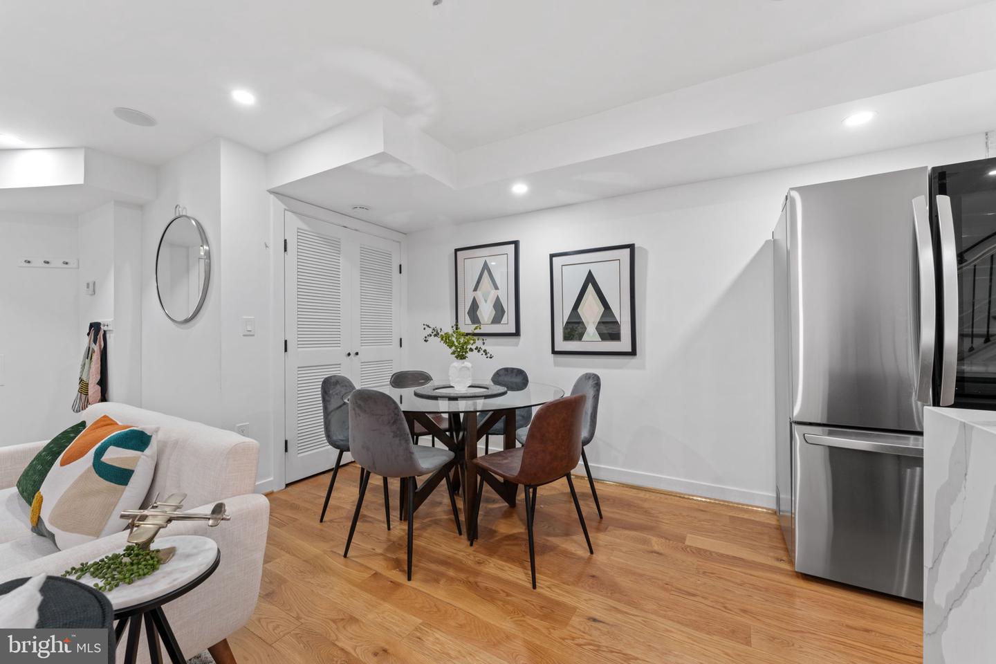 1312 FAIRMONT ST NW #1, WASHINGTON, District Of Columbia 20009, 4 Bedrooms Bedrooms, ,3 BathroomsBathrooms,Residential,For sale,1312 FAIRMONT ST NW #1,DCDC2159270 MLS # DCDC2159270