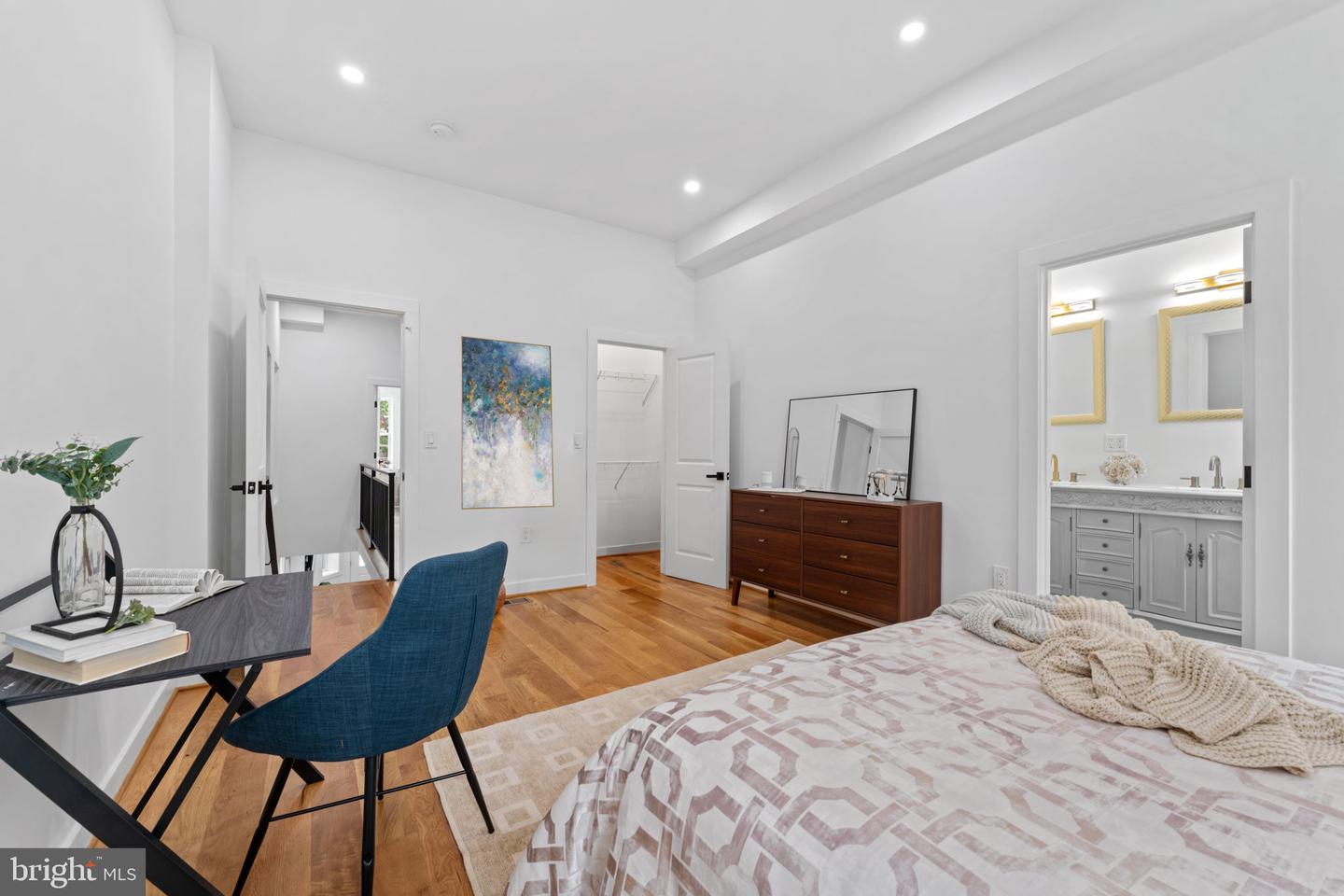 1312 FAIRMONT ST NW #1, WASHINGTON, District Of Columbia 20009, 4 Bedrooms Bedrooms, ,3 BathroomsBathrooms,Residential,For sale,1312 FAIRMONT ST NW #1,DCDC2159270 MLS # DCDC2159270