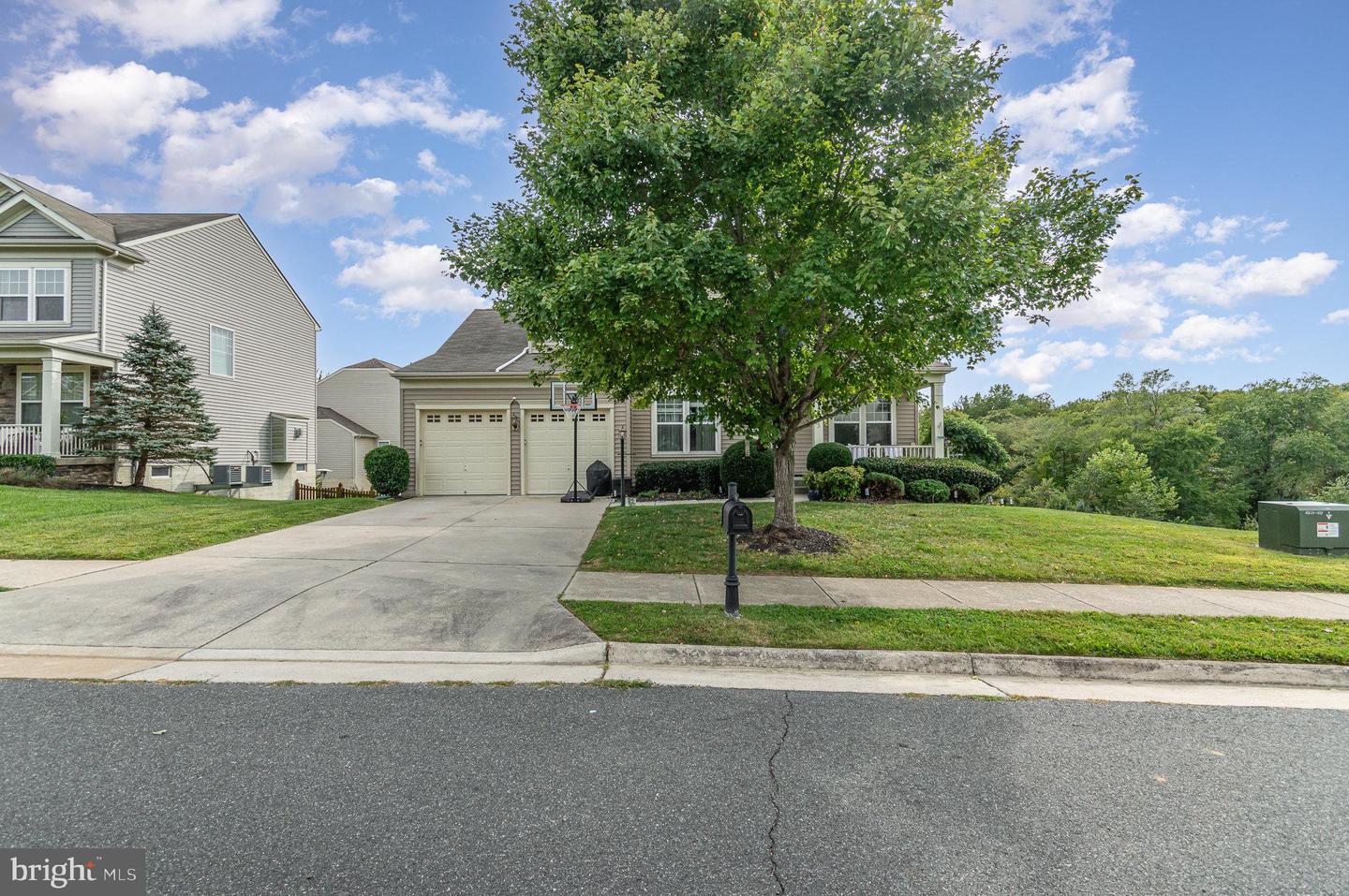 15453 PAPILLON PL, WOODBRIDGE, Virginia 22193, 5 Bedrooms Bedrooms, 8 Rooms Rooms,4 BathroomsBathrooms,Residential,For sale,15453 PAPILLON PL,VAPW2079584 MLS # VAPW2079584