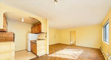 2325 42ND ST NW #404, WASHINGTON, District Of Columbia 20007, 1 Bedroom Bedrooms, ,1 BathroomBathrooms,Residential,For sale,2325 42ND ST NW #404,DCDC2159470 MLS # DCDC2159470