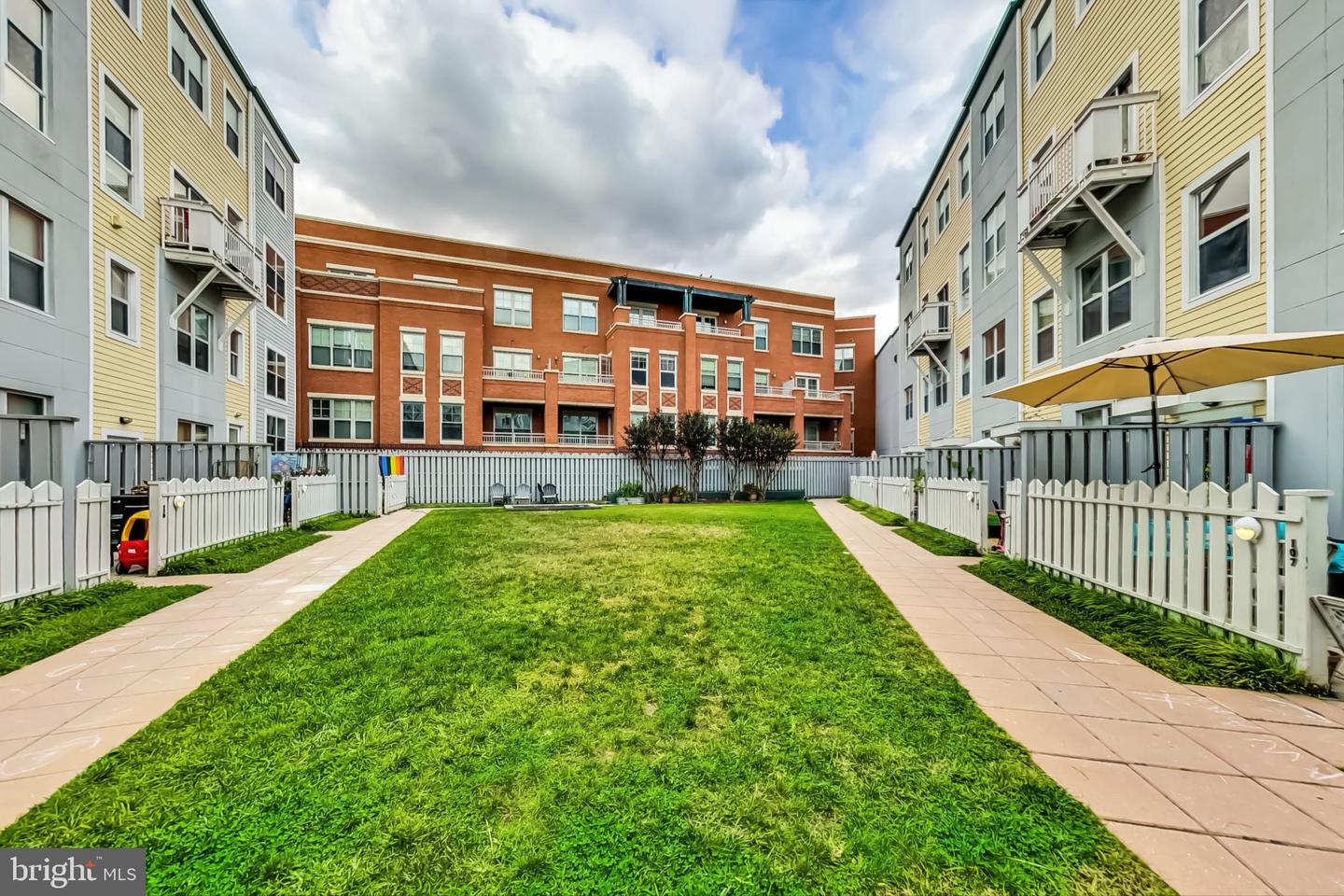 343 CEDAR ST NW #310, WASHINGTON, District Of Columbia 20012, 2 Bedrooms Bedrooms, ,2 BathroomsBathrooms,Residential,For sale,343 CEDAR ST NW #310,DCDC2160136 MLS # DCDC2160136