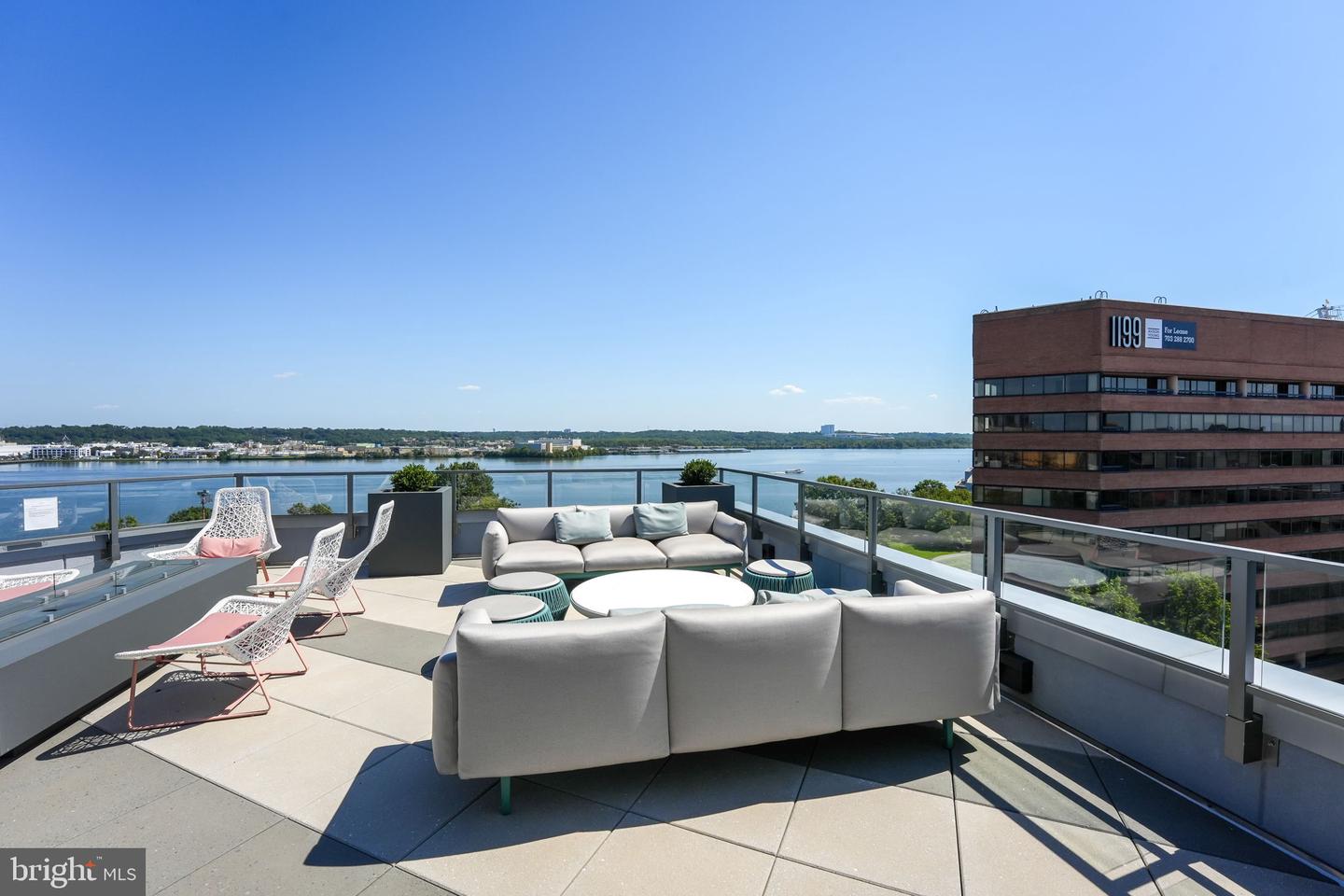 1201 N ROYAL ST #601, ALEXANDRIA, Virginia 22314, 2 Bedrooms Bedrooms, ,2 BathroomsBathrooms,Residential,For sale,1201 N ROYAL ST #601,VAAX2038170 MLS # VAAX2038170