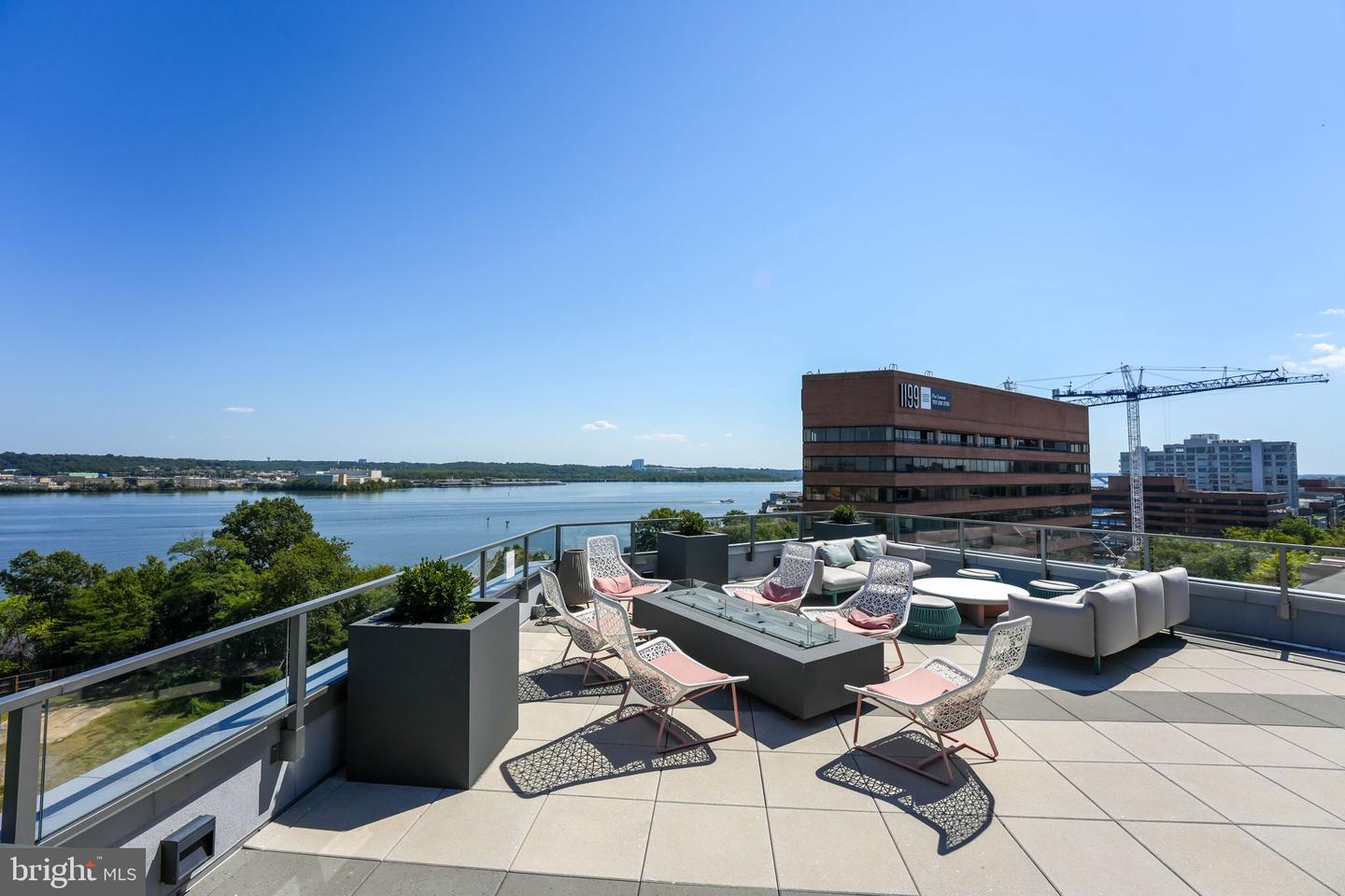 1201 N ROYAL ST #601, ALEXANDRIA, Virginia 22314, 2 Bedrooms Bedrooms, ,2 BathroomsBathrooms,Residential,For sale,1201 N ROYAL ST #601,VAAX2038170 MLS # VAAX2038170