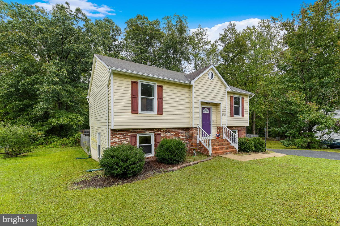 10713 COBBLESTONE DR, SPOTSYLVANIA, Virginia 22553, 4 Bedrooms Bedrooms, ,2 BathroomsBathrooms,Residential,For sale,10713 COBBLESTONE DR,VASP2027968 MLS # VASP2027968