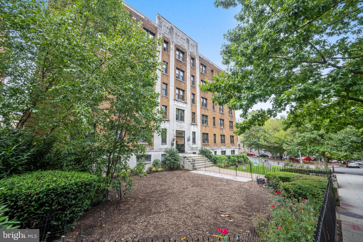 1750 HARVARD ST NW #4D, WASHINGTON, District Of Columbia 20009, 1 Bedroom Bedrooms, ,1 BathroomBathrooms,Residential,For sale,1750 HARVARD ST NW #4D,DCDC2160196 MLS # DCDC2160196