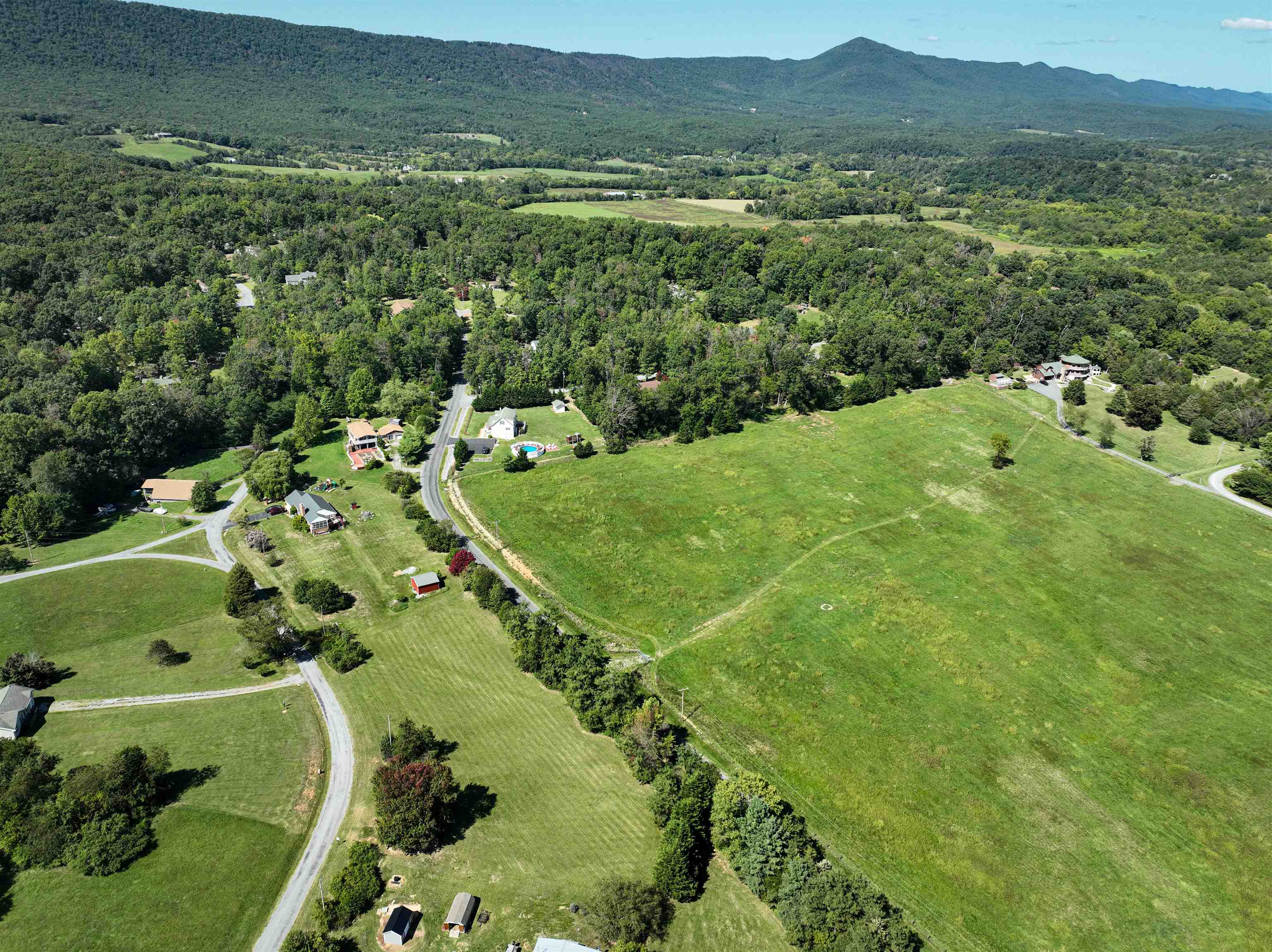 Off WOODLAND DR, LURAY, Virginia 22835, ,Land,Off WOODLAND DR,657032 MLS # 657032