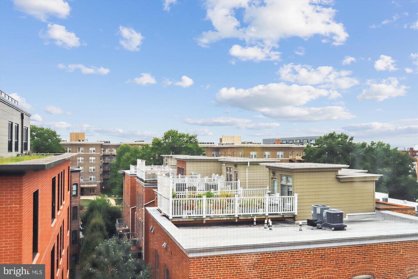 1324 EUCLID ST NW #404, WASHINGTON, District Of Columbia 20009, 2 Bedrooms Bedrooms, ,2 BathroomsBathrooms,Residential,For sale,1324 EUCLID ST NW #404,DCDC2136252 MLS # DCDC2136252