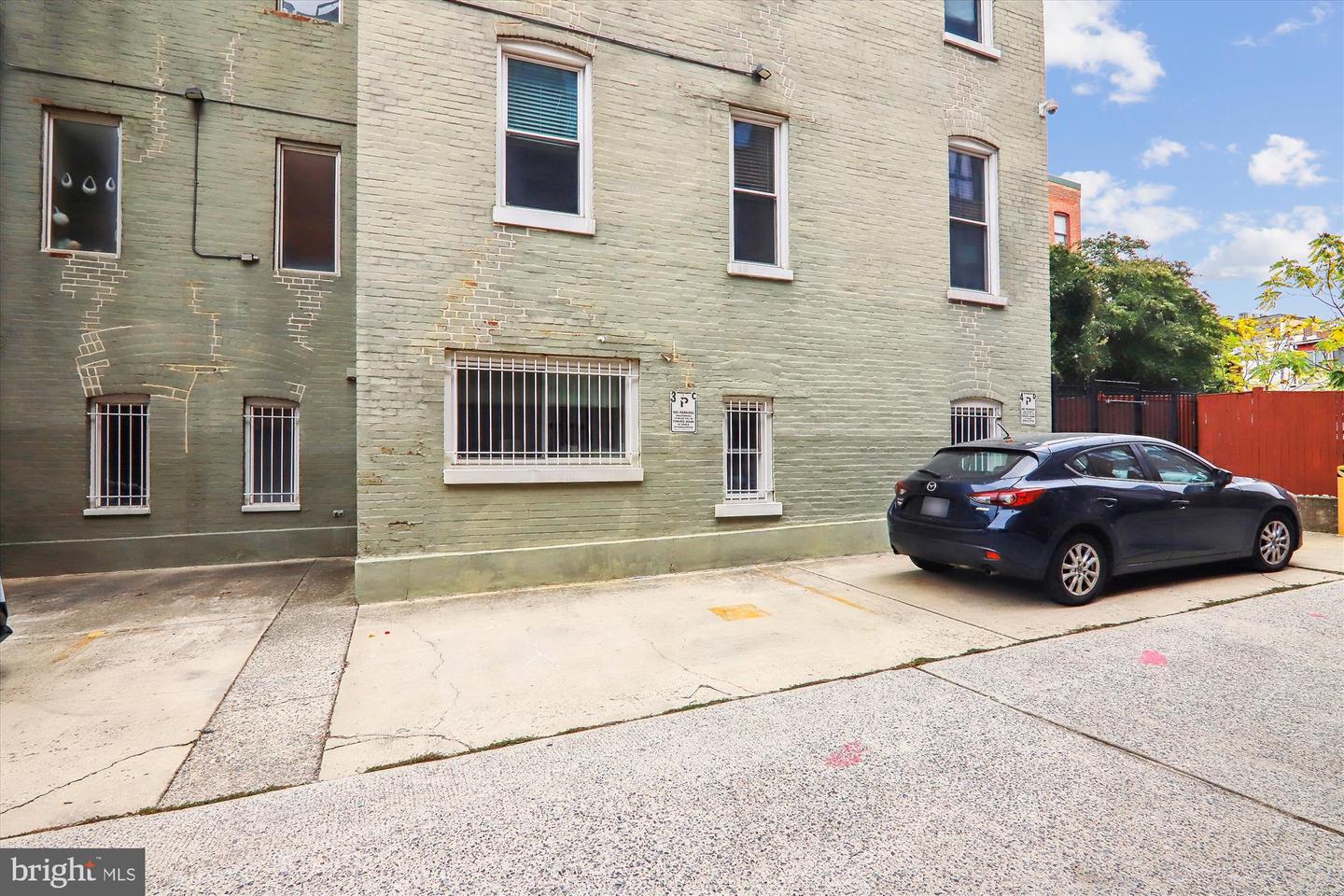 1324 EUCLID ST NW #404, WASHINGTON, District Of Columbia 20009, 2 Bedrooms Bedrooms, ,2 BathroomsBathrooms,Residential,For sale,1324 EUCLID ST NW #404,DCDC2136252 MLS # DCDC2136252