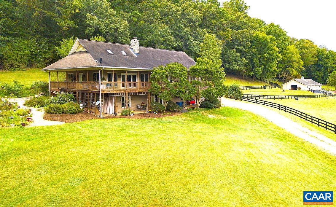 425 GREENFIELD RD, AFTON, Virginia 22920, 4 Bedrooms Bedrooms, ,3 BathroomsBathrooms,Farm,For sale,425 GREENFIELD RD,657055 MLS # 657055