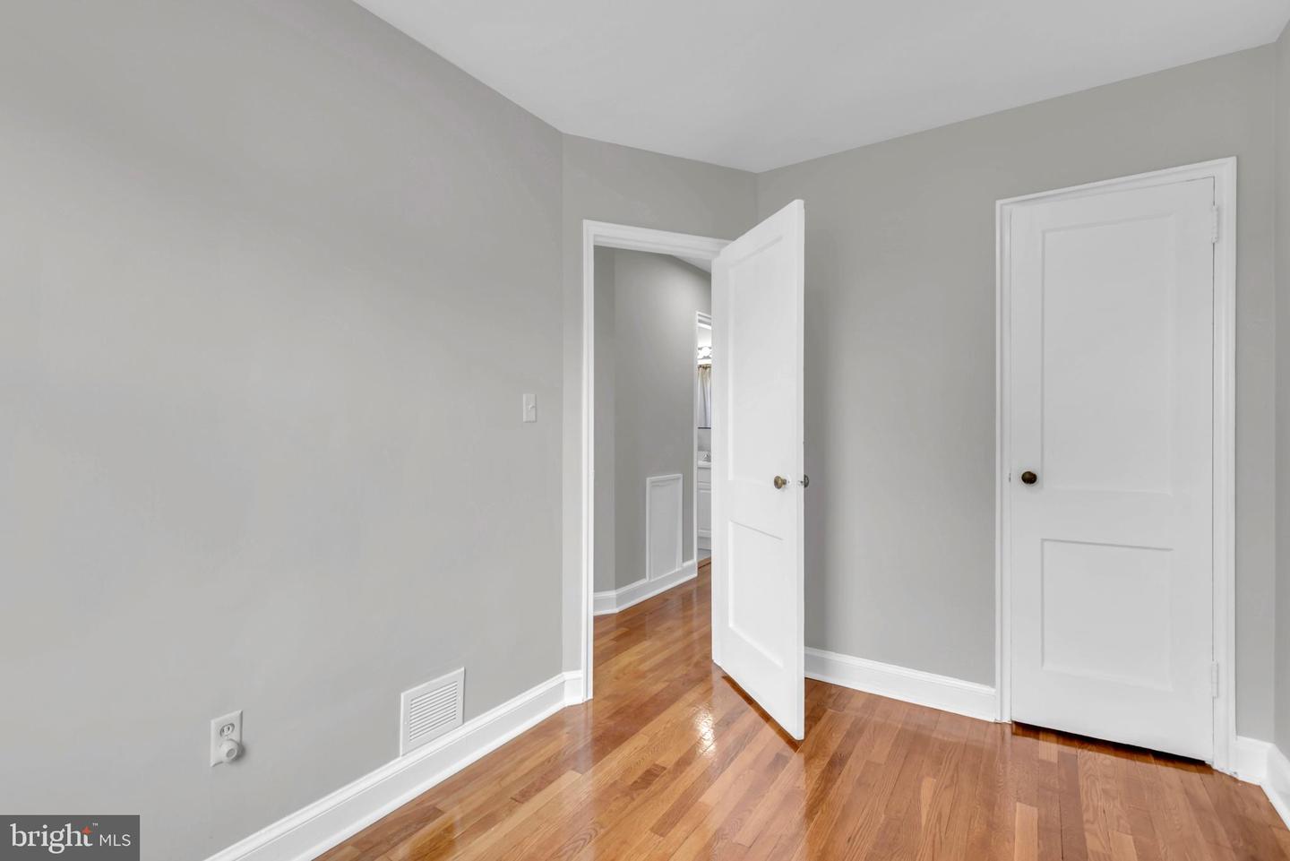 1113 SAVANNAH ST SE, WASHINGTON, District Of Columbia 20032, 3 Bedrooms Bedrooms, ,1 BathroomBathrooms,Residential,For sale,1113 SAVANNAH ST SE,DCDC2147888 MLS # DCDC2147888