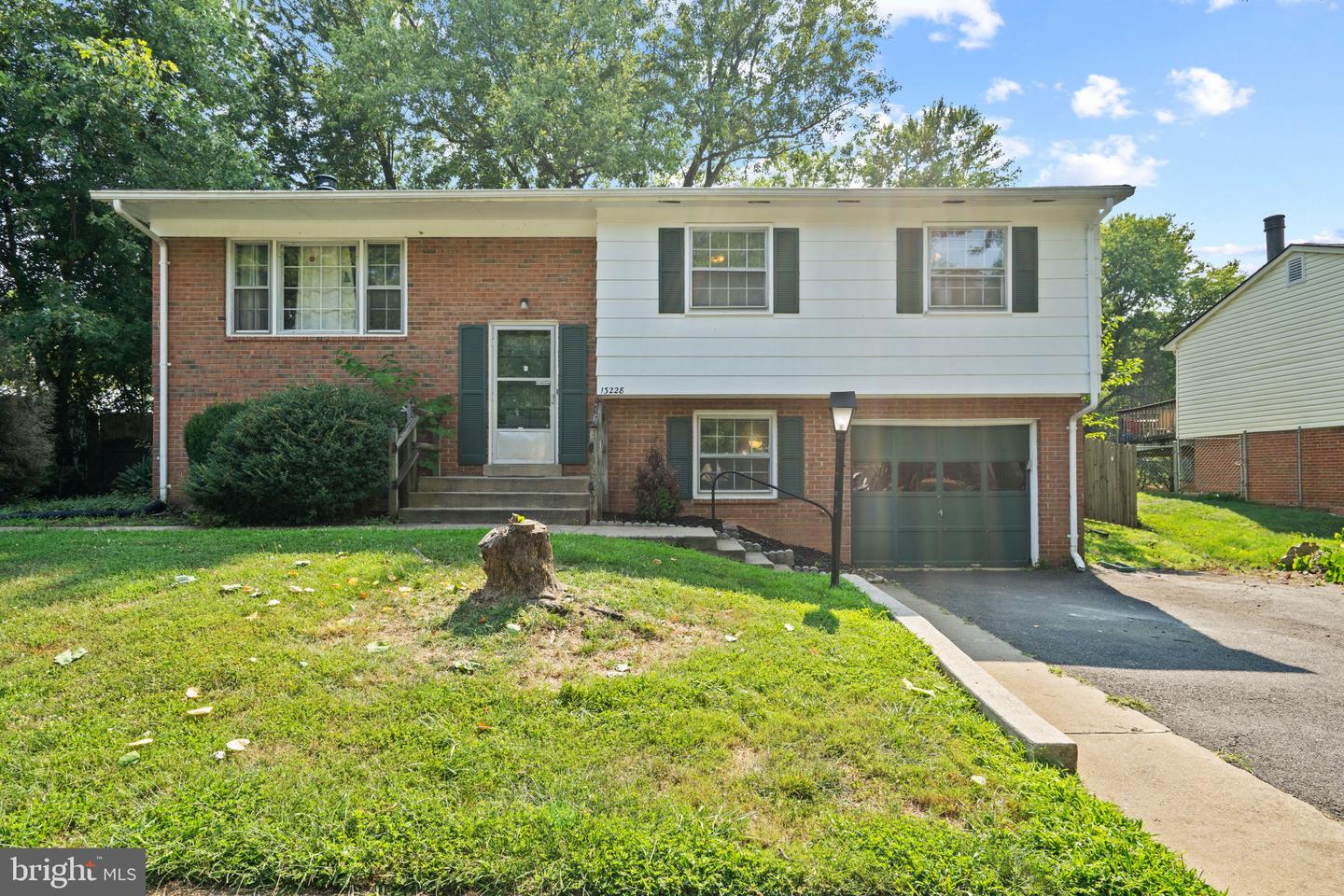 13228 KURTZ RD, WOODBRIDGE, Virginia 22193, 4 Bedrooms Bedrooms, ,3 BathroomsBathrooms,Residential,For sale,13228 KURTZ RD,VAPW2076060 MLS # VAPW2076060