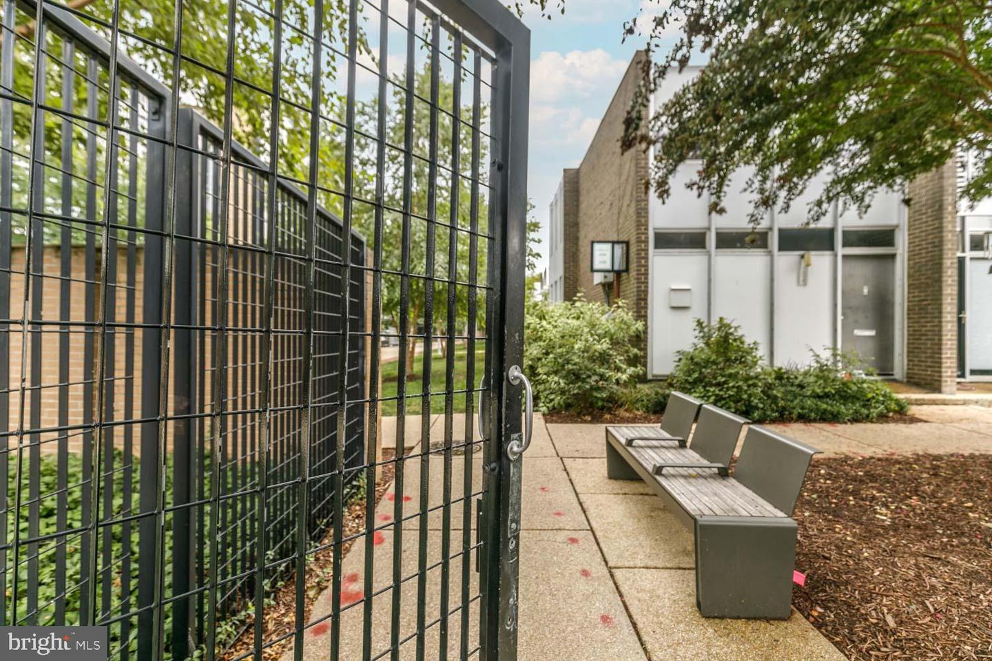 298 N ST SW #T-298, WASHINGTON, District Of Columbia 20024, 4 Bedrooms Bedrooms, ,2 BathroomsBathrooms,Residential,For sale,298 N ST SW #T-298,DCDC2155882 MLS # DCDC2155882