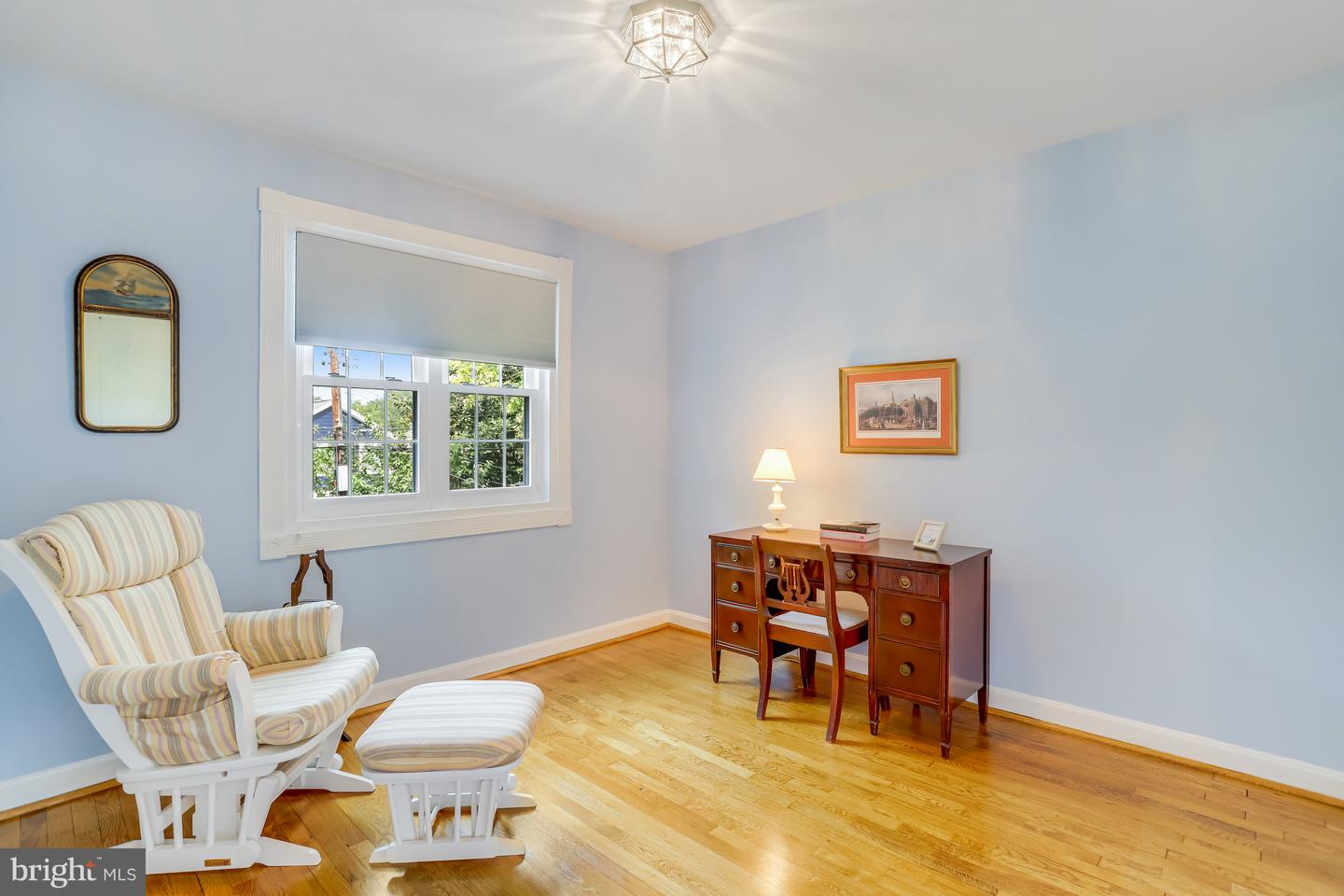 34 E ROSEMONT AVE, ALEXANDRIA, Virginia 22301, 2 Bedrooms Bedrooms, ,2 BathroomsBathrooms,Residential,For sale,34 E ROSEMONT AVE,VAAX2037514 MLS # VAAX2037514