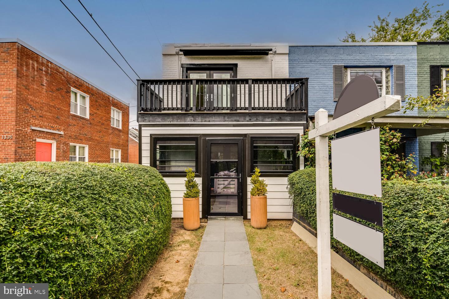 1323 PENDLETON ST, ALEXANDRIA, Virginia 22314, 2 Bedrooms Bedrooms, ,1 BathroomBathrooms,Residential,For sale,1323 PENDLETON ST,VAAX2037992 MLS # VAAX2037992