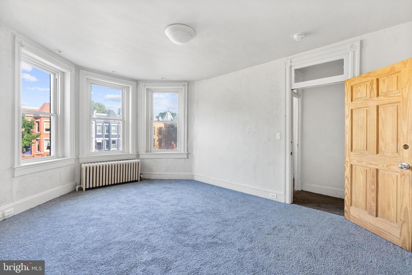 2032 N CAPITOL ST NW, WASHINGTON, District Of Columbia 20002, 9 Bedrooms Bedrooms, ,5 BathroomsBathrooms,Residential,For sale,2032 N CAPITOL ST NW,DCDC2159660 MLS # DCDC2159660
