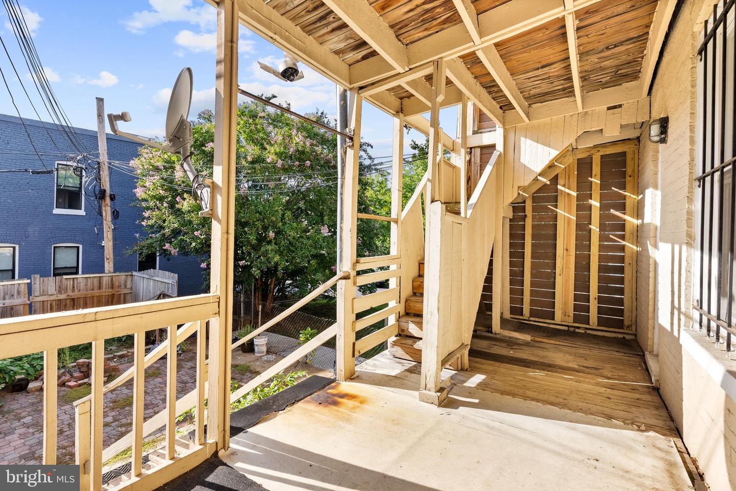 2032 N CAPITOL ST NW, WASHINGTON, District Of Columbia 20002, 9 Bedrooms Bedrooms, ,5 BathroomsBathrooms,Residential,For sale,2032 N CAPITOL ST NW,DCDC2159660 MLS # DCDC2159660