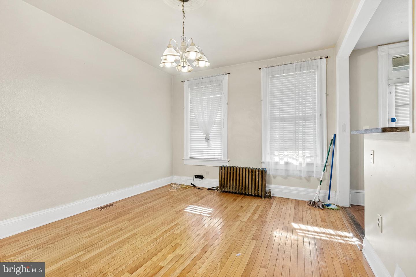 2032 N CAPITOL ST NW, WASHINGTON, District Of Columbia 20002, 9 Bedrooms Bedrooms, ,5 BathroomsBathrooms,Residential,For sale,2032 N CAPITOL ST NW,DCDC2159660 MLS # DCDC2159660