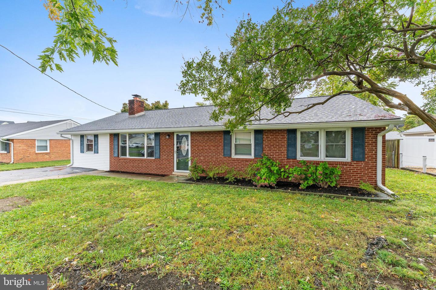 1107 LAUREL ST, WOODBRIDGE, Virginia 22191, 3 Bedrooms Bedrooms, ,2 BathroomsBathrooms,Residential,For sale,1107 LAUREL ST,VAPW2079834 MLS # VAPW2079834