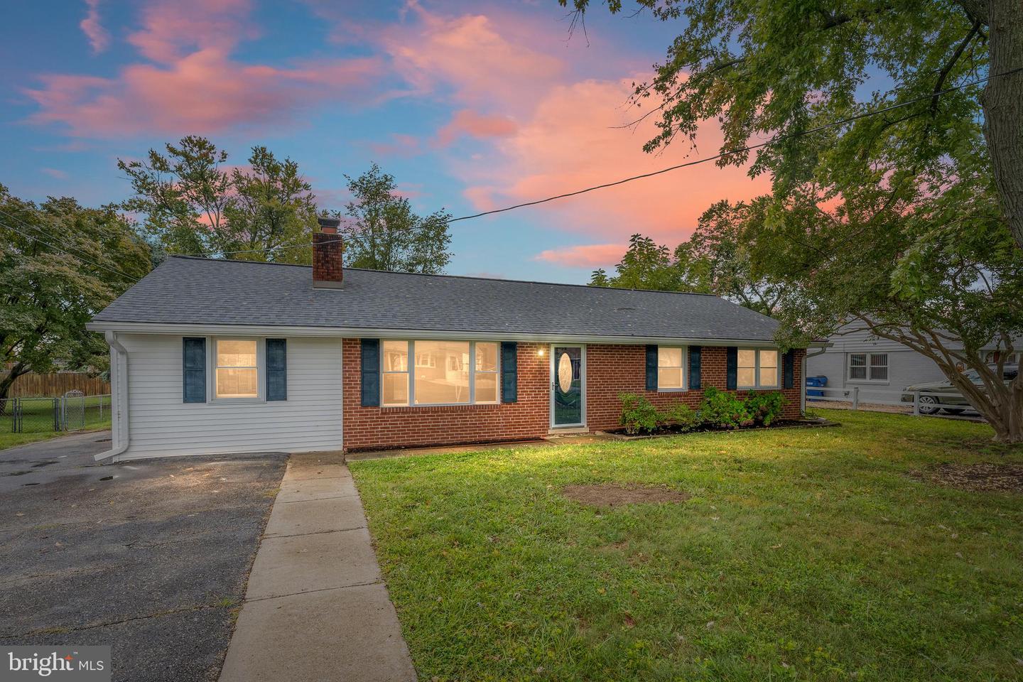 1107 LAUREL ST, WOODBRIDGE, Virginia 22191, 3 Bedrooms Bedrooms, ,2 BathroomsBathrooms,Residential,For sale,1107 LAUREL ST,VAPW2079834 MLS # VAPW2079834