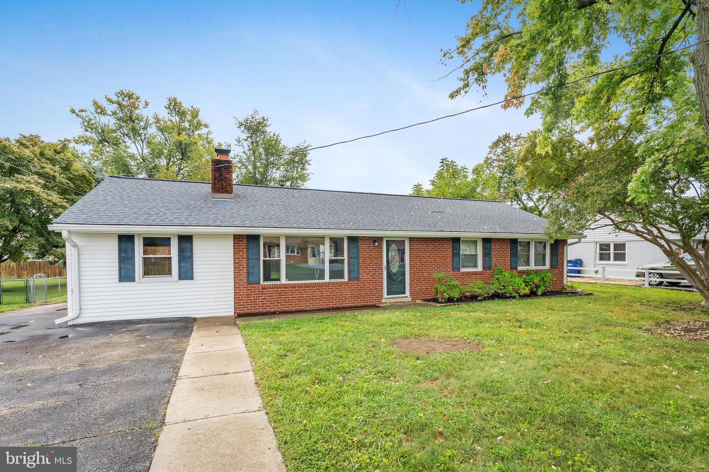 1107 LAUREL ST, WOODBRIDGE, Virginia 22191, 3 Bedrooms Bedrooms, ,2 BathroomsBathrooms,Residential,For sale,1107 LAUREL ST,VAPW2079834 MLS # VAPW2079834