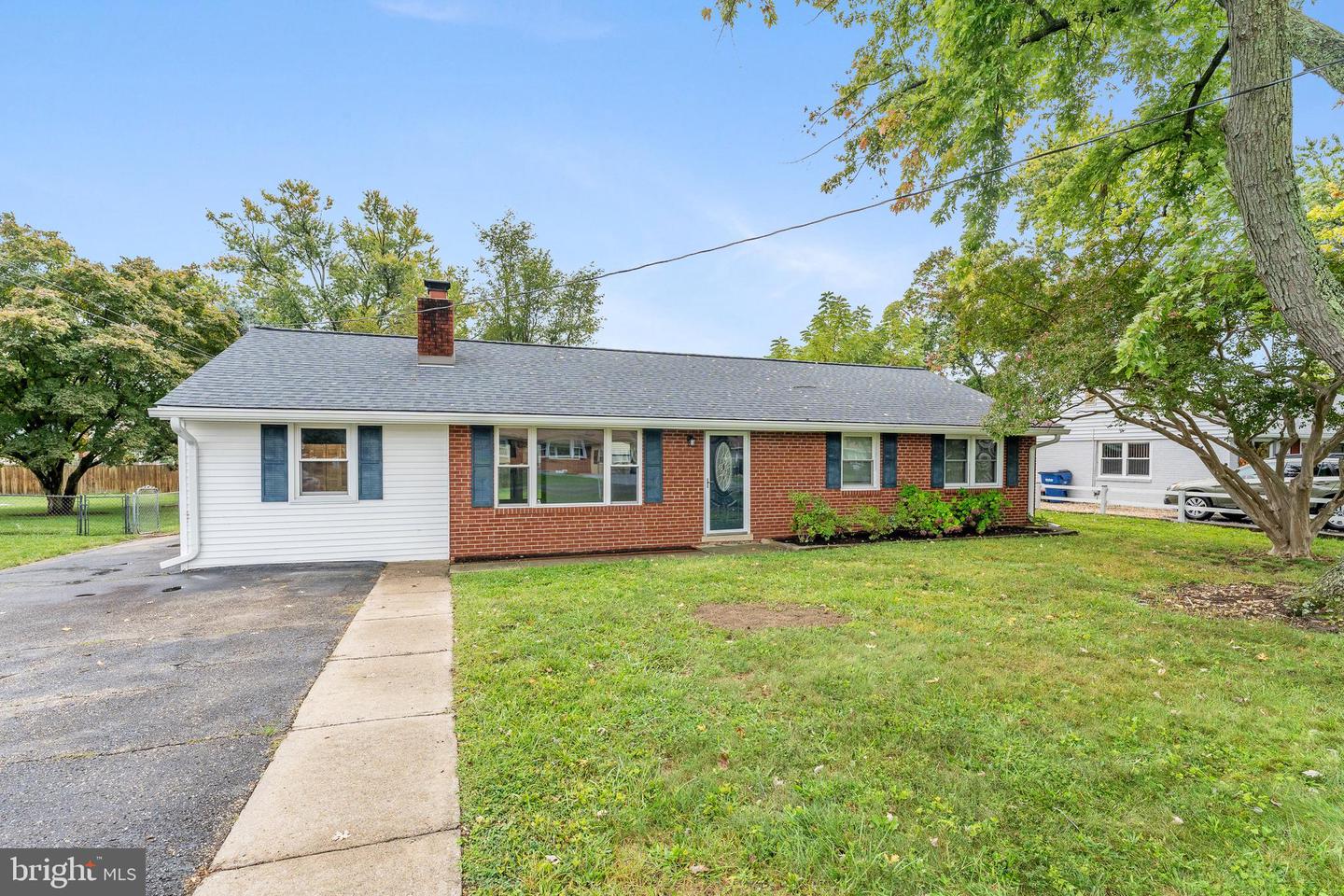 1107 LAUREL ST, WOODBRIDGE, Virginia 22191, 3 Bedrooms Bedrooms, ,2 BathroomsBathrooms,Residential,For sale,1107 LAUREL ST,VAPW2079834 MLS # VAPW2079834