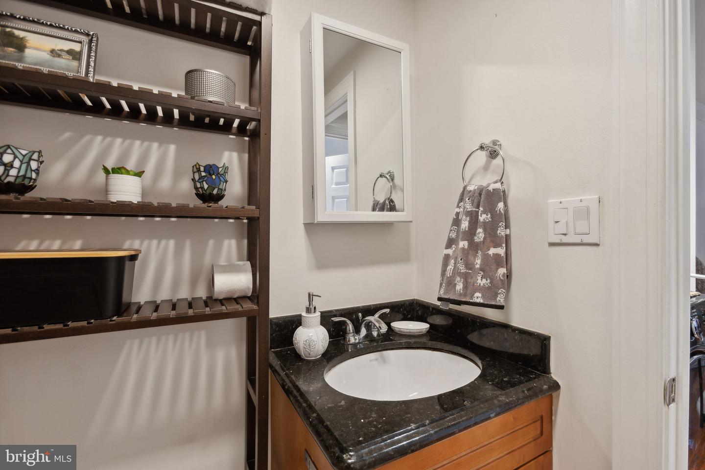 3656 NEW HAMPSHIRE AVE NW #3, WASHINGTON, District Of Columbia 20010, 1 Bedroom Bedrooms, ,1 BathroomBathrooms,Residential,For sale,3656 NEW HAMPSHIRE AVE NW #3,DCDC2160180 MLS # DCDC2160180