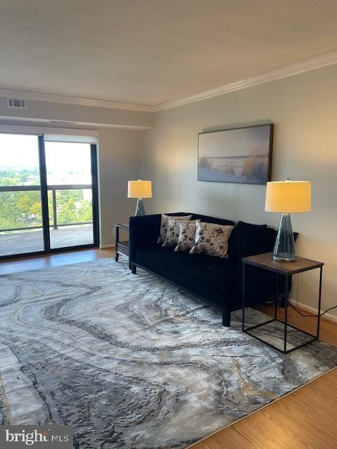 203 YOAKUM PKWY #1821, ALEXANDRIA, Virginia 22304, 2 Bedrooms Bedrooms, ,2 BathroomsBathrooms,Residential,For sale,203 YOAKUM PKWY #1821,VAAX2038208 MLS # VAAX2038208