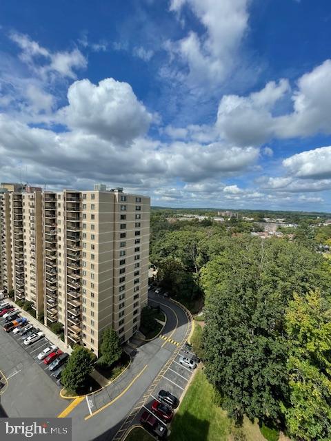 203 YOAKUM PKWY #1821, ALEXANDRIA, Virginia 22304, 2 Bedrooms Bedrooms, ,2 BathroomsBathrooms,Residential,For sale,203 YOAKUM PKWY #1821,VAAX2038208 MLS # VAAX2038208