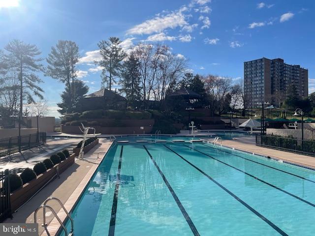 203 YOAKUM PKWY #1821, ALEXANDRIA, Virginia 22304, 2 Bedrooms Bedrooms, ,2 BathroomsBathrooms,Residential,For sale,203 YOAKUM PKWY #1821,VAAX2038208 MLS # VAAX2038208