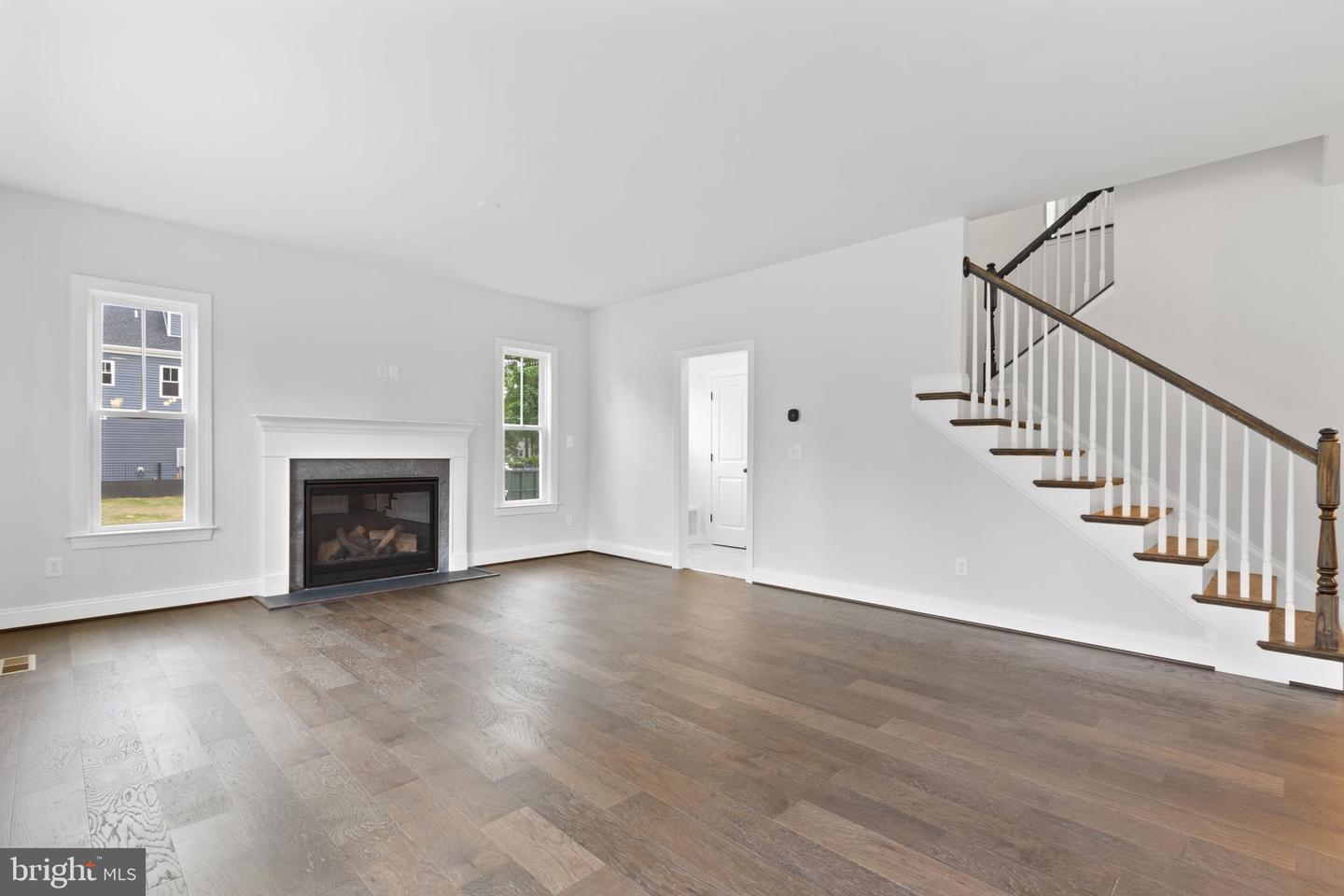 2800 BOSWELL AVE, ALEXANDRIA, Virginia 22306, 5 Bedrooms Bedrooms, ,4 BathroomsBathrooms,Residential,For sale,2800 BOSWELL AVE,VAFX2202830 MLS # VAFX2202830