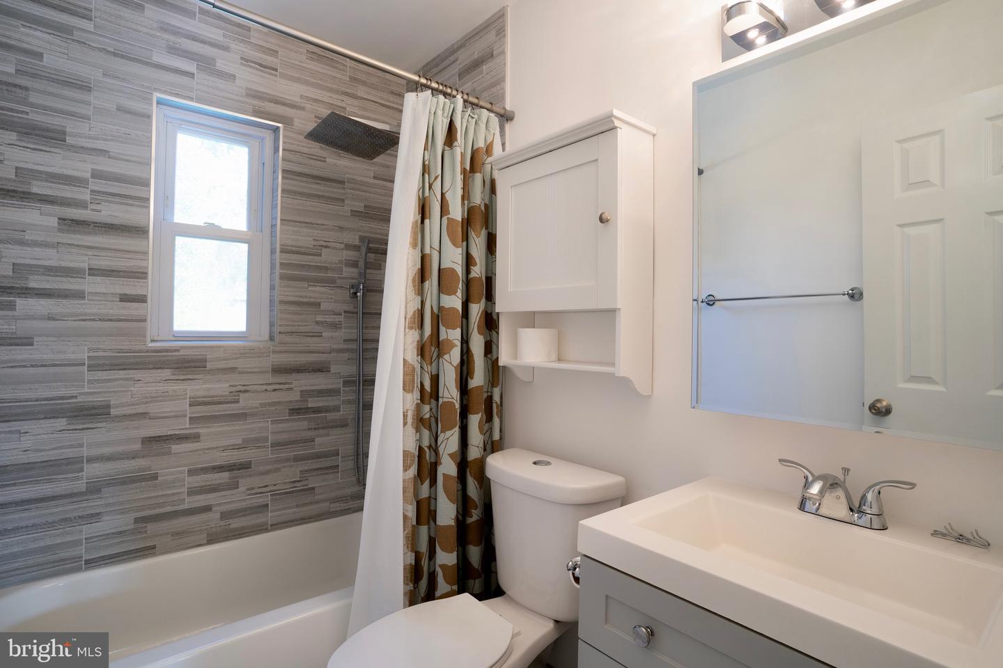 51 S FRENCH ST, ALEXANDRIA, Virginia 22304, 3 Bedrooms Bedrooms, ,1 BathroomBathrooms,Residential,For sale,51 S FRENCH ST,VAAX2038240 MLS # VAAX2038240