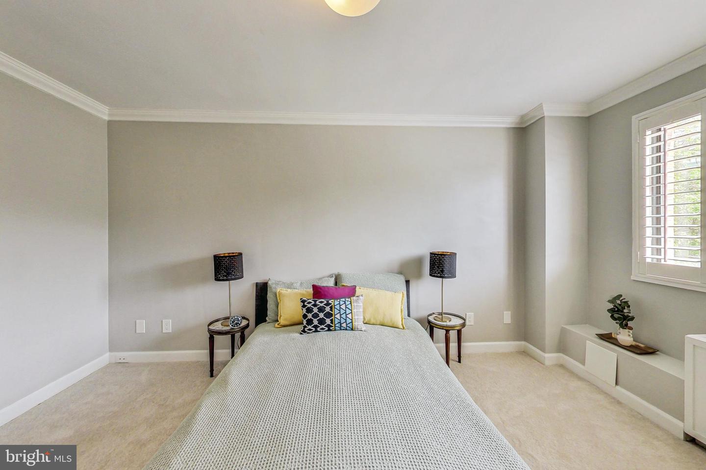 3515 WASHINGTON BLVD #301, ARLINGTON, Virginia 22201, 2 Bedrooms Bedrooms, ,1 BathroomBathrooms,Residential,For sale,3515 WASHINGTON BLVD #301,VAAR2048942 MLS # VAAR2048942