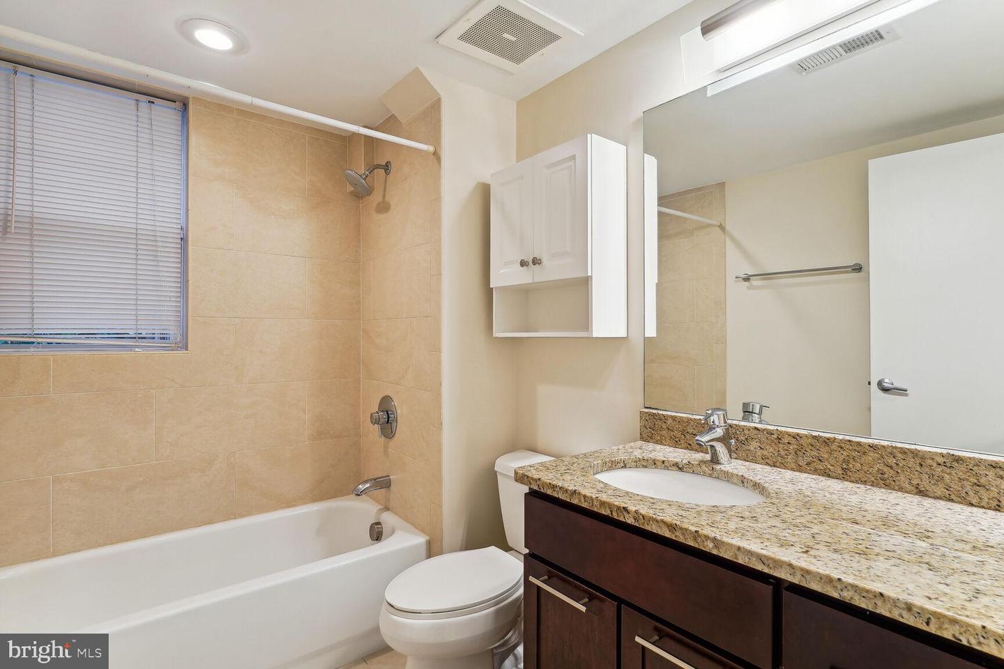 149 W ST NW #15, WASHINGTON, District Of Columbia 20001, 1 Bedroom Bedrooms, ,1 BathroomBathrooms,Residential,For sale,149 W ST NW #15,DCDC2160502 MLS # DCDC2160502