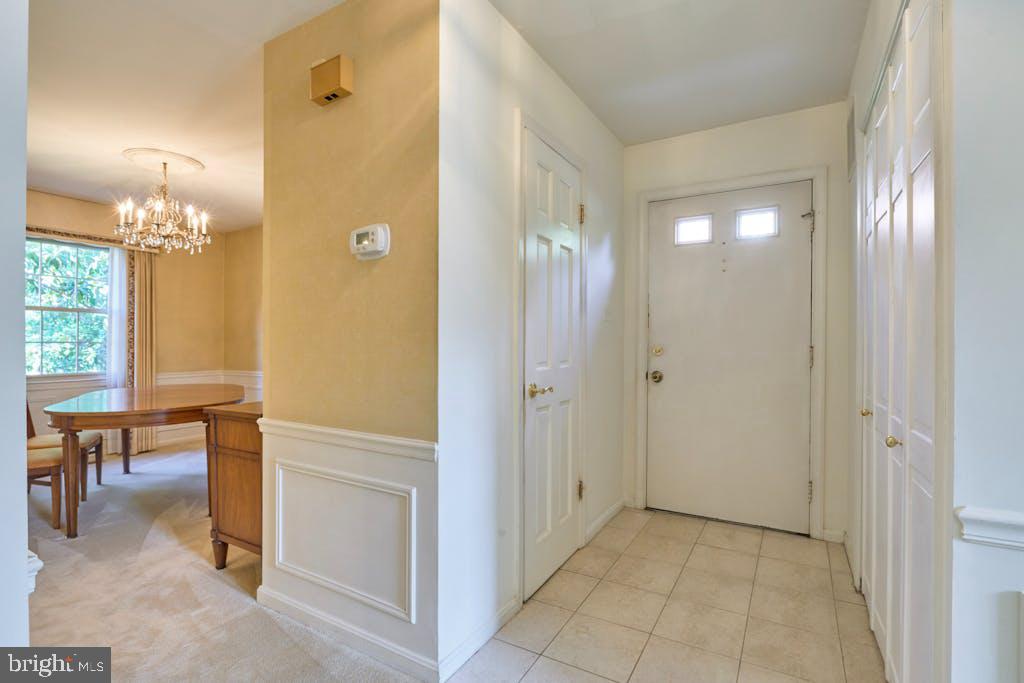 2670 CENTENNIAL CT, ALEXANDRIA, Virginia 22311, 3 Bedrooms Bedrooms, ,3 BathroomsBathrooms,Residential,For sale,2670 CENTENNIAL CT,VAAX2036610 MLS # VAAX2036610