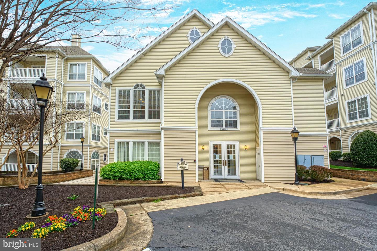 4561 STRUTFIELD LN #3104, ALEXANDRIA, Virginia 22311, 2 Bedrooms Bedrooms, 7 Rooms Rooms,2 BathroomsBathrooms,Residential,For sale,4561 STRUTFIELD LN #3104,VAAX2036710 MLS # VAAX2036710