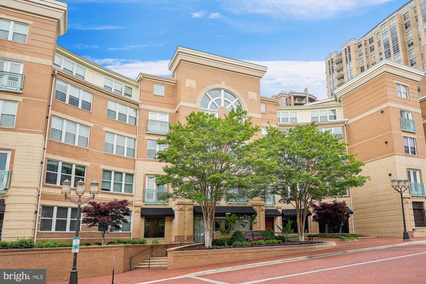 12000 MARKET ST #174, RESTON, Virginia 20190, 3 Bedrooms Bedrooms, ,2 BathroomsBathrooms,Residential,For sale,12000 MARKET ST #174,VAFX2202364 MLS # VAFX2202364