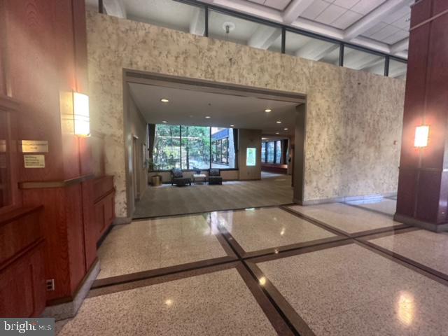 5501 SEMINARY RD #1715S, FALLS CHURCH, Virginia 22041, 1 Bedroom Bedrooms, ,1 BathroomBathrooms,Residential,For sale,5501 SEMINARY RD #1715S,VAFX2202610 MLS # VAFX2202610