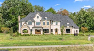 SECRETARIAT PARK LANE, MIDDLEBURG, Virginia 20117, 4 Bedrooms Bedrooms, ,4 BathroomsBathrooms,Residential,For sale,SECRETARIAT PARK LANE,VALO2080456 MLS # VALO2080456